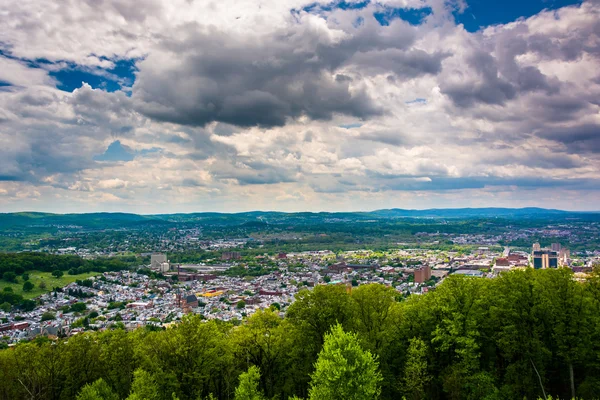 View of Reading from the Pagoda on Skyline Drive in Reading, Pen — Stock Photo, Image