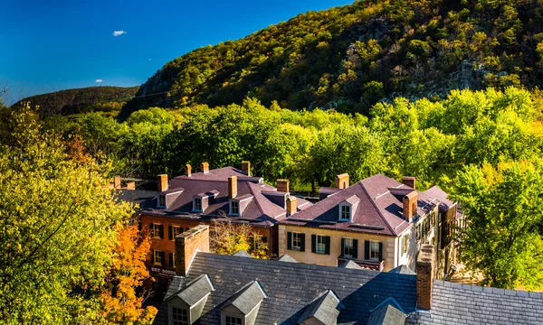 Pohled z historických budov na ulici v harpers ferry shenandoah — Stock fotografie