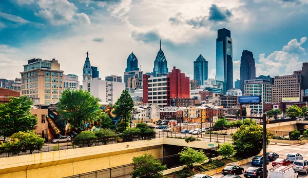 Görünüm okuma viyadük, phila dan philadelphia Skyline