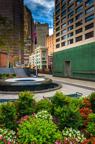 New York'taki bahçeleri vietnam veterans memorial plaza düşük — Stok fotoğraf