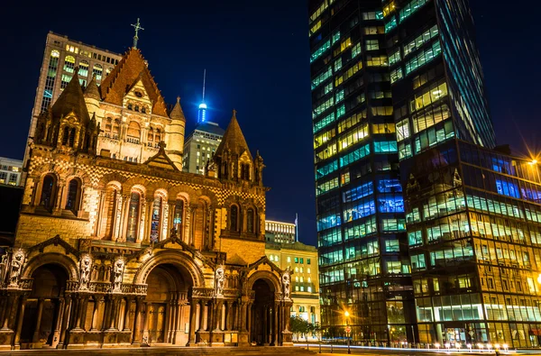 Trinity Church and the John Hancock Building at night, at Copley — Stock Photo, Image