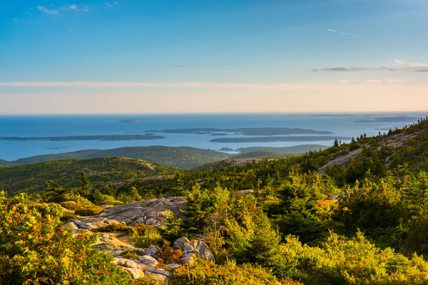 Vista noturna da Montanha Caddilac no Parque Nacional de Acadia, Mai — Fotografia de Stock