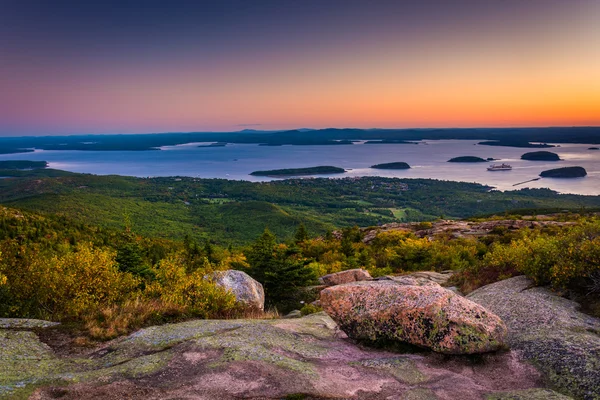 Vista do nascer do sol da Montanha Caddilac no Parque Nacional de Acadia, Mai — Fotografia de Stock