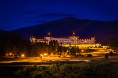 Bretton Woods, yeni H Mount Washington otelin gece görünümü