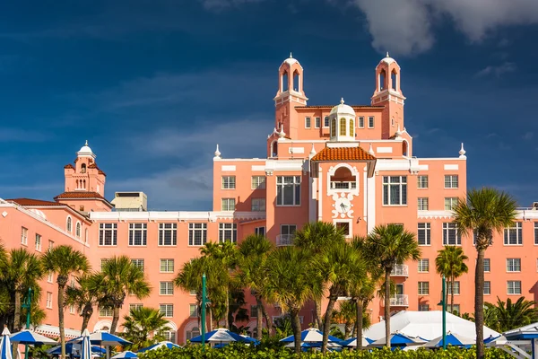 Das don cesar hotel in st. pete beach, florida. — Stockfoto