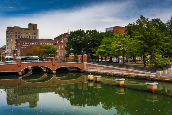 Providence Nehri Providence, Rhode Island köprü. — Stok fotoğraf