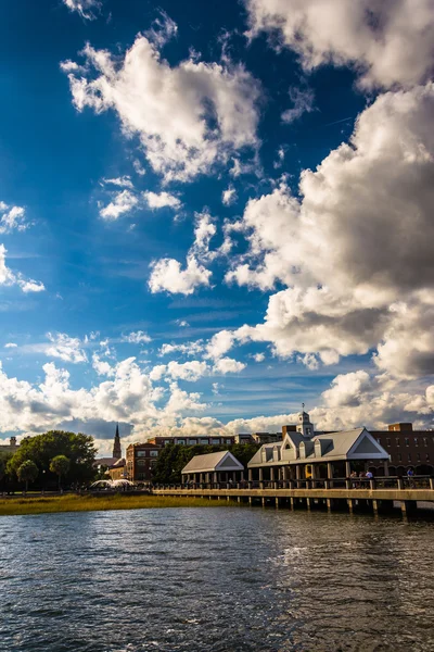 Clouds over the shore in Charleston, South Carolina. — Stock Photo, Image