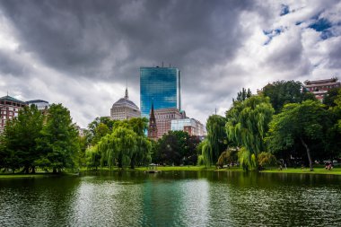 gölet ortak Bahçe ve Boston, massachusetts binalar