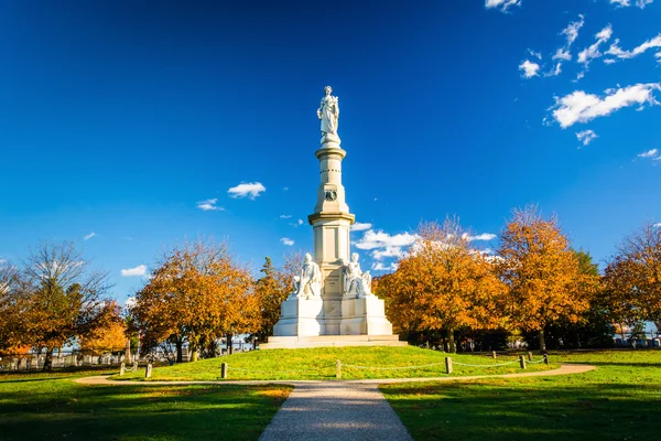 Monumento en el Cementerio Nacional de Gettysburg, Pennsylvania . — Foto de Stock