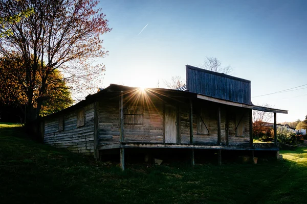 Elhagyott ház a shenandoah-völgy, virginia. — Stock Fotó