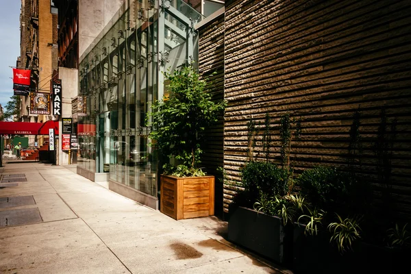 Buildings along 29th Street in Manhattan, New York. — Stock Photo, Image