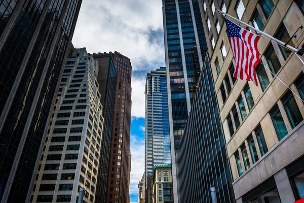 Skyscrapers in the Financial District of Manhattan, New York. — Stock Photo, Image