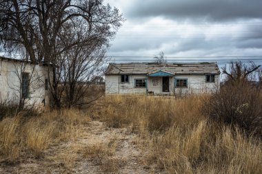 Moriarty, New Mexico'da bina terk.