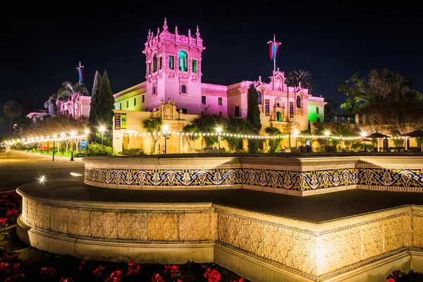 The EL Prado Restaurant at night in Balboa Park, San Diego, Cali — Stock Photo, Image