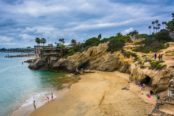 Vista de una pequeña cala en Corona del Mar, California . — Foto de Stock