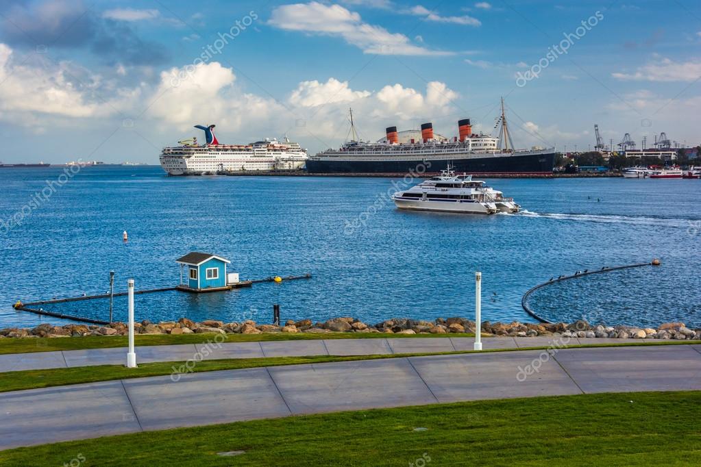 View of ships in Long Beach Harbor from Shoreline Aquatic Park i