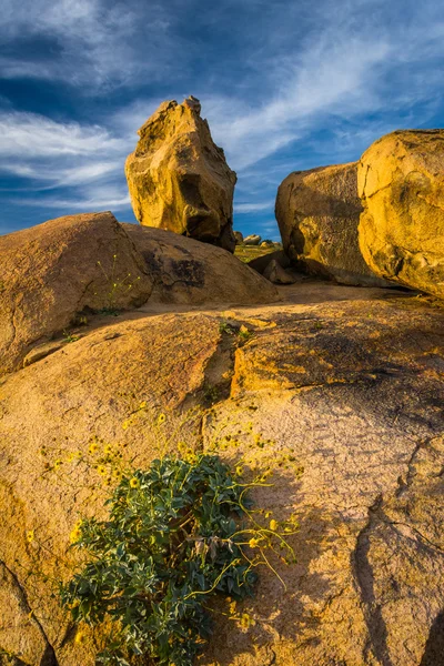 Grandes rocas en Mount Rubidoux Park, Riverside, California . — Foto de Stock