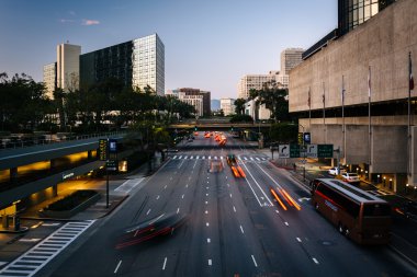 Trafik ve Binalar Figueroa Caddesi'nde, mali Distr
