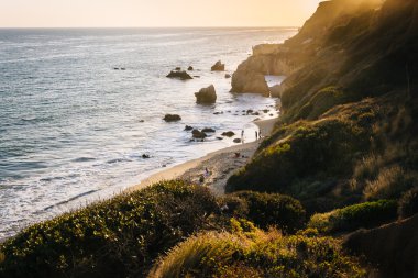 Evening view of the Pacific Ocean at El Matador State Beach, Mal clipart