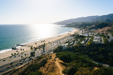 Pacific Palisades, Kaliforniya Pasifik Okyanusu'nda görünümünü.