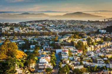 İkiz Tepeler, San Francisco, California görünümünden sabah.