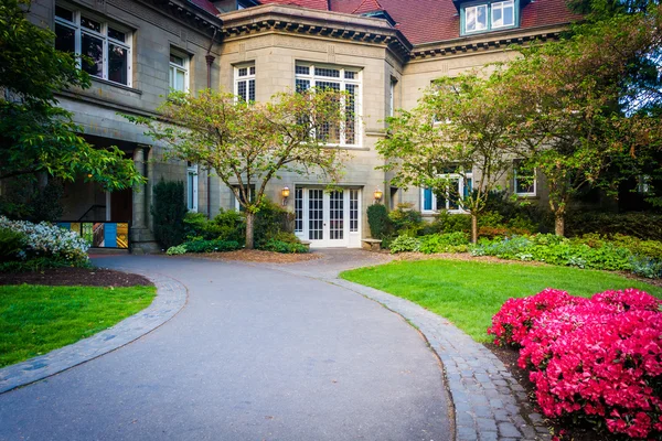 Pittock Mansion at Pittock akrů parku, v Portlandu, Oregon. — Stock fotografie