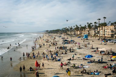 Beach Oceanside, California görünümünü.