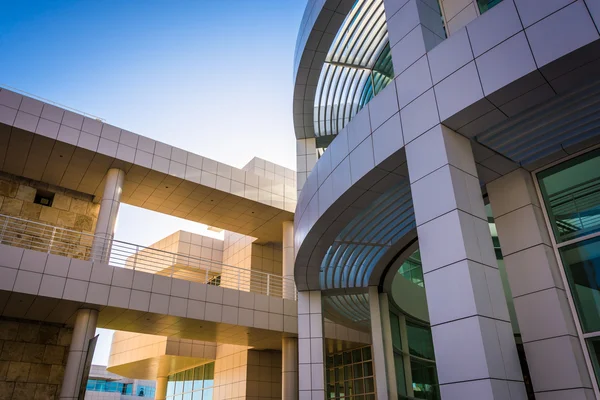 Modern architecture at the Getty Center, in Brentwood, Los Angel — Stock Photo, Image