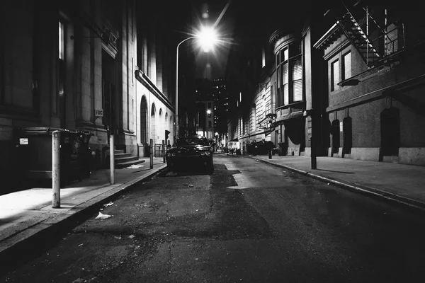 Moravian Street di notte, a Center City, Philadelphia, Pennsylv — Foto Stock