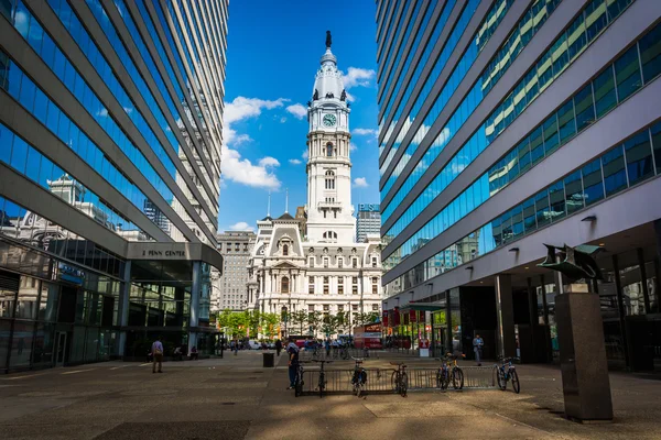 Penn Center and City Hall, in Center City, Philadelphia, Pennsyl — Stock Photo, Image
