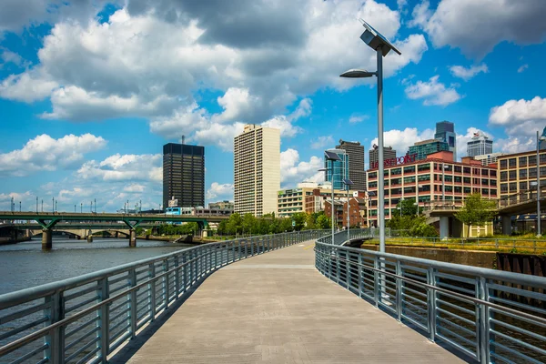 De Schuylkill banken Boardwalk, in Philadelphia (Pennsylvania). — Stockfoto