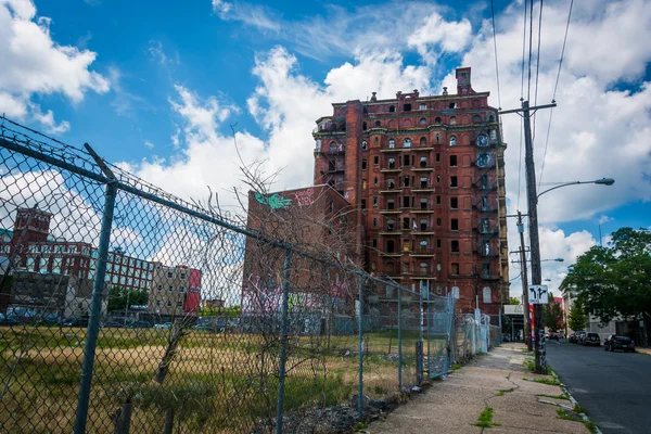Edifício abandonado em Philadelphia, Pensilvânia . — Fotografia de Stock