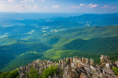 View of the Shenandoah Valley from Stony Man Mountain in Shenand