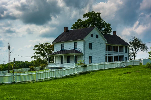 Casa velha em Antietam National Battlefield, Maryland . — Fotografia de Stock