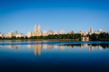 Jacqueline Kennedy Onassis rezervuar Central Park'ta adam