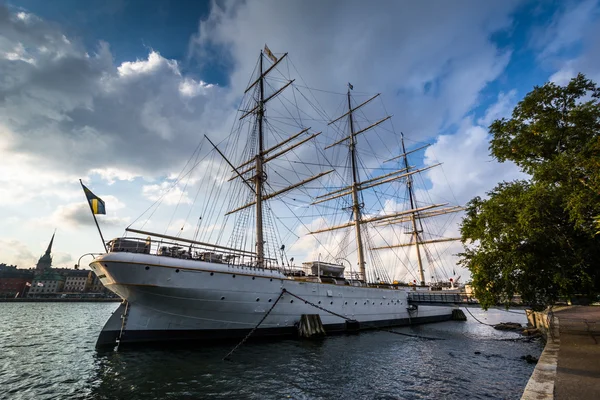 The af Chapman ship, moored at Skeppsholmen, in Stockholm, Swede — Stock Photo, Image