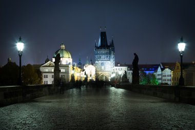 Charles Köprüsü, gece, Prague, Çek Cumhuriyeti.
