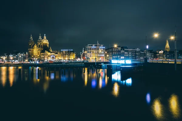 "Oggi ti amo "segno, e gli edifici lungo — Foto Stock