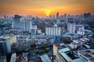 Sunrise görünümde Ratchathewi District, Bangkok, Tayland
