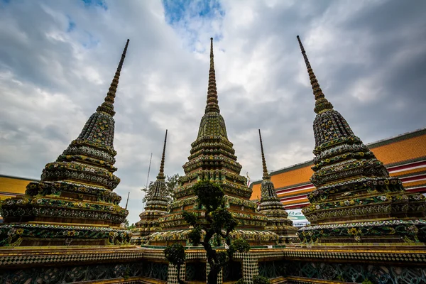 Der historische wat pho buddhistische Tempel, in Bangkok, Thailand. — Stockfoto