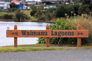 Tabelaya Waimanu lagün, Waikanae, Yeni Zelanda.