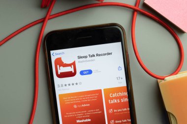 New York, ABD - 7 Kasım 2020: Uykucu Talk kaydedici uygulama logosu telefon ekranında, Illustrative Editorial.