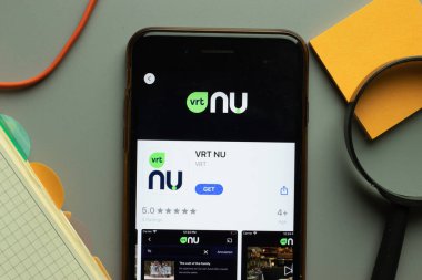 New York, ABD - 26 Ekim 2020: VRT mobil uygulama logosu telefon ekranında, İllüstrasyon Editörü