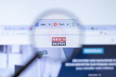 New York, ABD - 29 Eylül 2020: bricodepot.fr Brico Depot şirket web sitesi logosu kapanıyor, Illustrative Editorial.