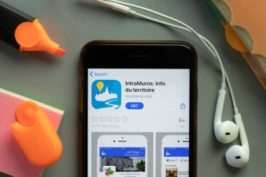 New York, ABD - 1 Aralık 2020: Telefon ekranında mobil uygulama simgesi, İllüstrasyon Editörü.