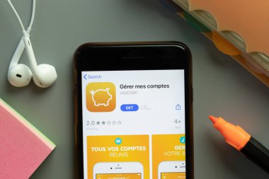 New York, ABD - 1 Aralık 2020: Gerer mes mobil uygulama simgesini telefon ekranının üst görünümünde, Illustrative Editorial.