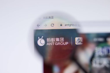 Saint Petersburg, Rusya - 28 Ocak 2021: Ant Grubu web sitesi logosu yakın plan, Illustrative Editorial