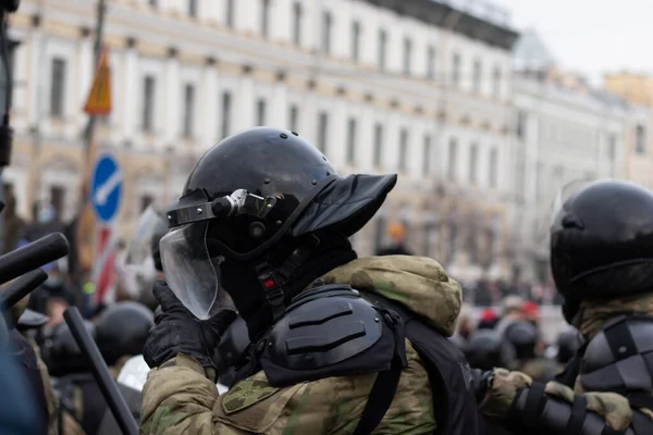 Sankt Petersburg Rosja Stycznia 2021 Riot Police Opancerzony Ulicy Ilustracyjny — Zdjęcie stockowe