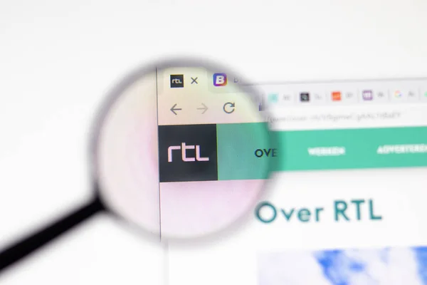 Los Angeles Usa Februari 2021 Rtl Webbsida Rtl Logo Bildskärmen — Stockfoto