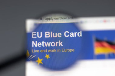 New York, ABD - 15 Şubat 2021: AB Blue Card web sitesi şirket logosu, Illustrative Editorial